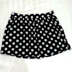 Black and white polkadot skort